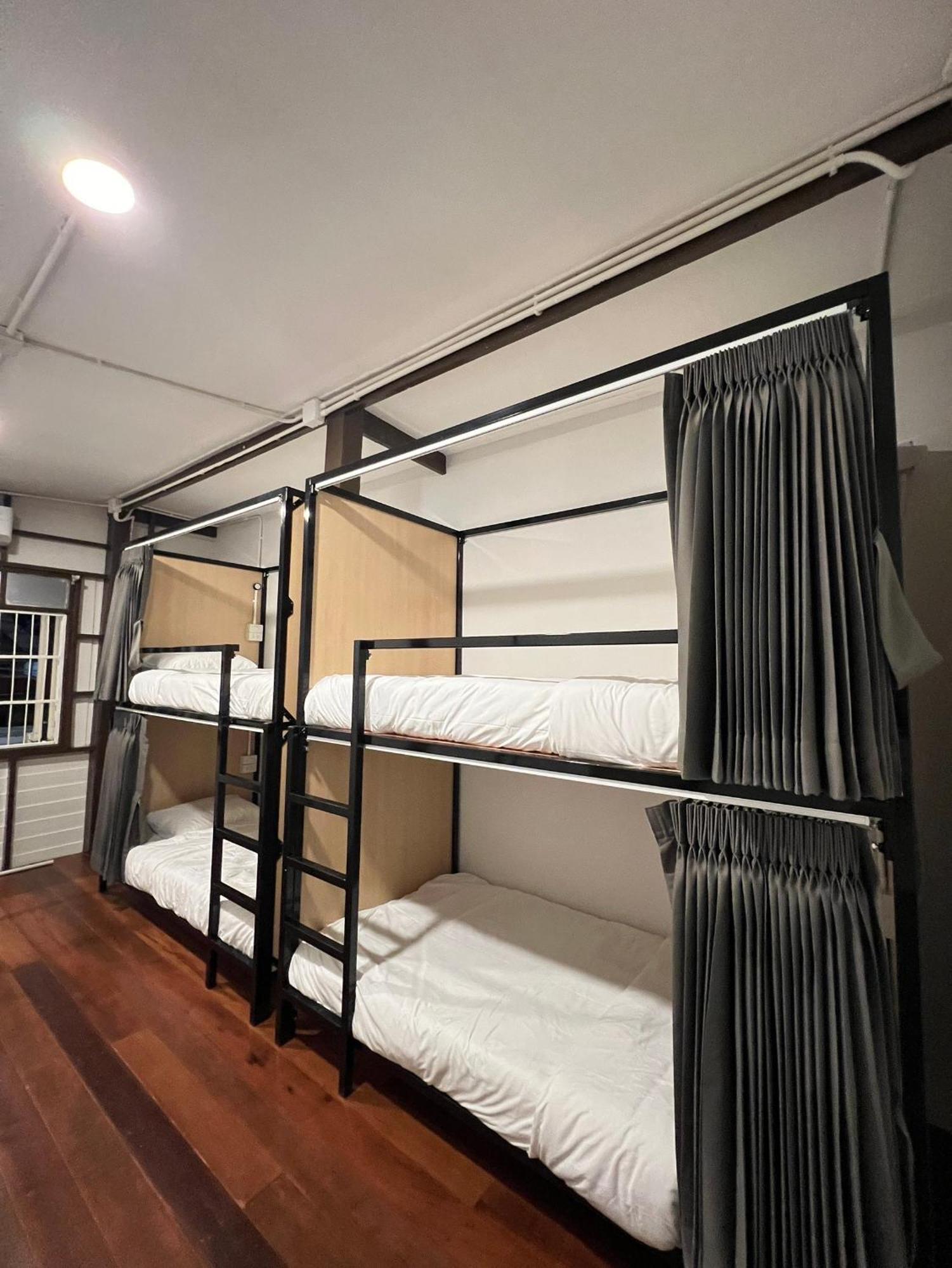 House Ju Hostel Μπανγκόκ Εξωτερικό φωτογραφία