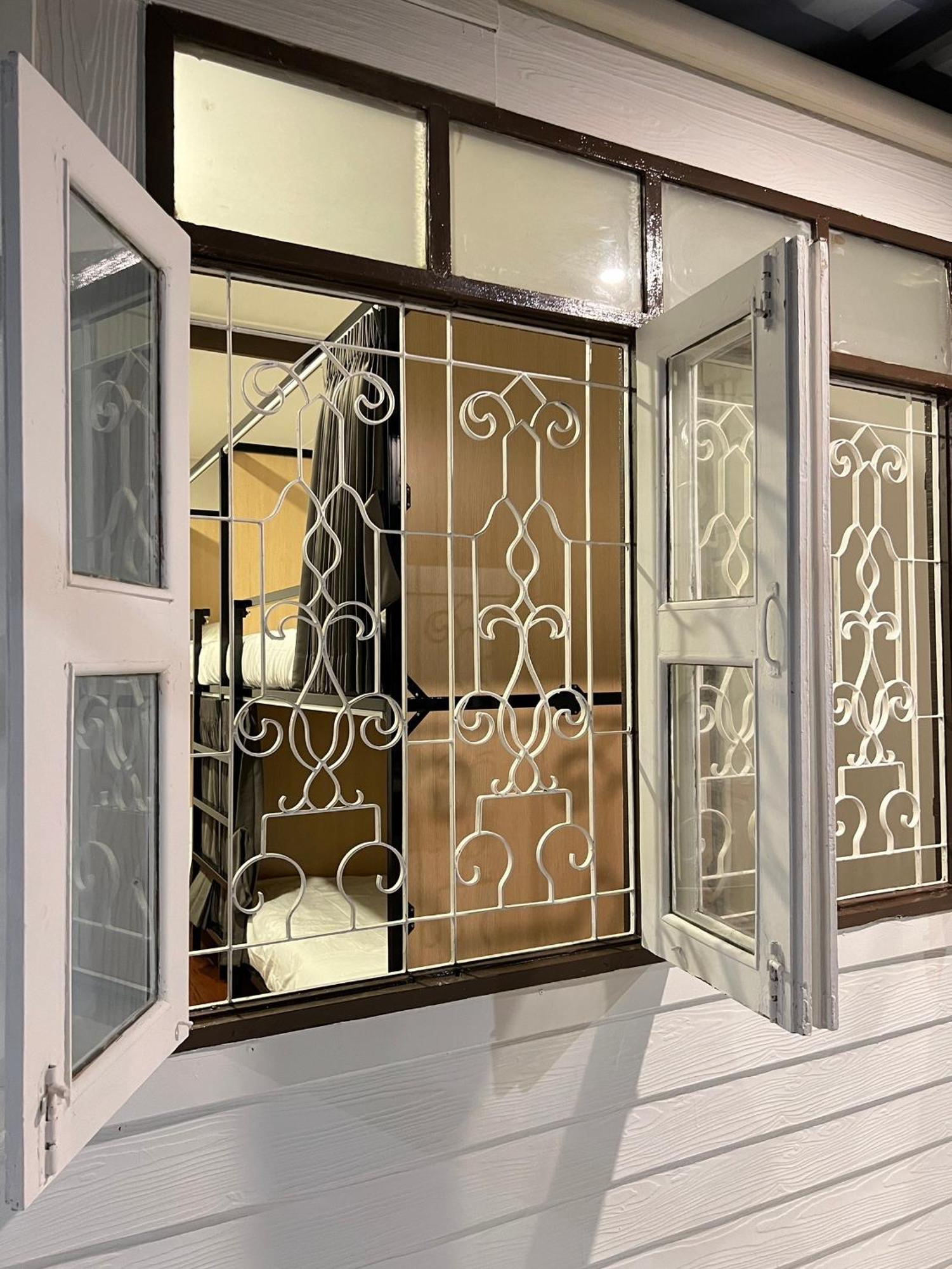 House Ju Hostel Μπανγκόκ Εξωτερικό φωτογραφία