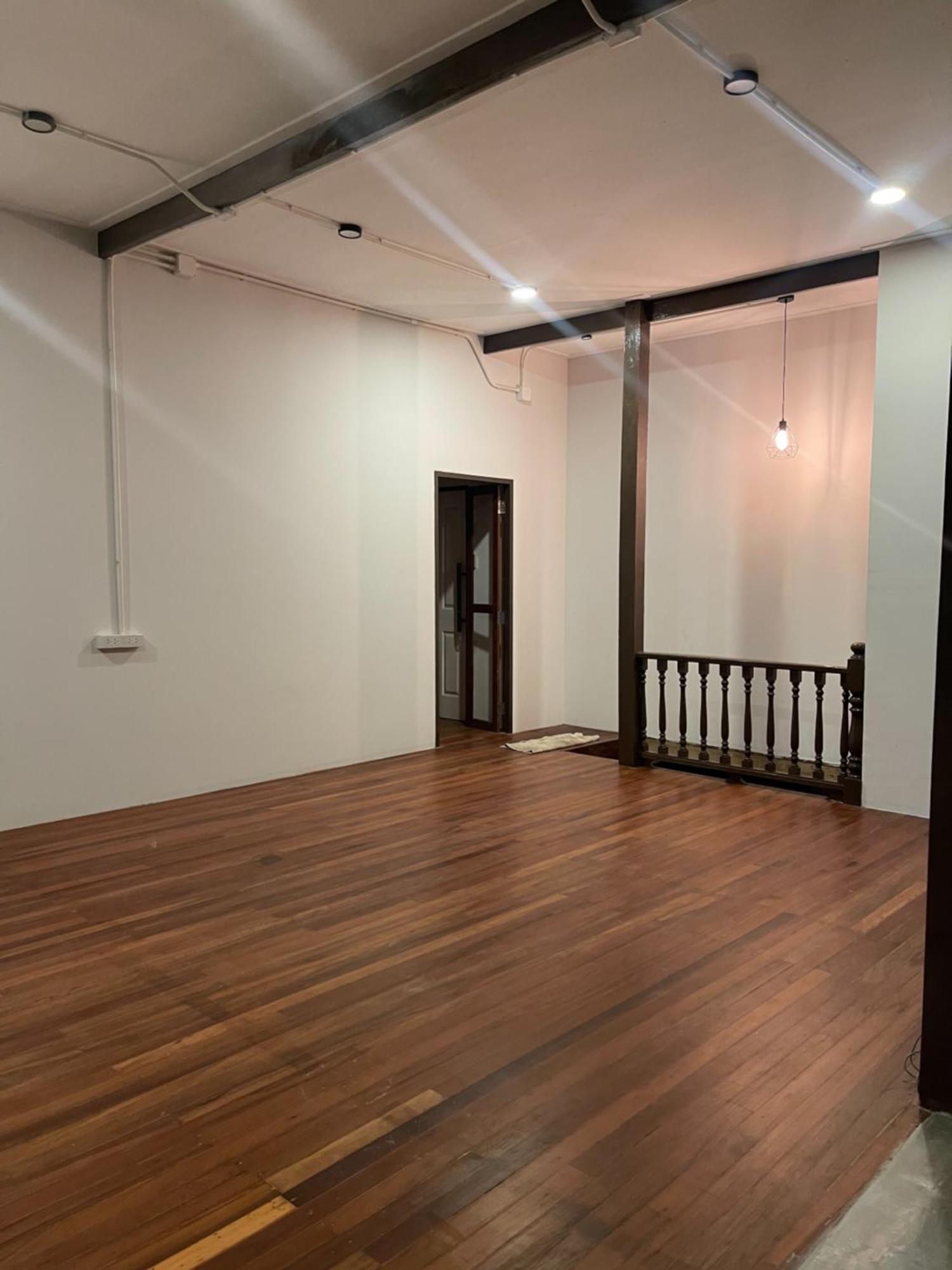 House Ju Hostel Μπανγκόκ Εξωτερικό φωτογραφία